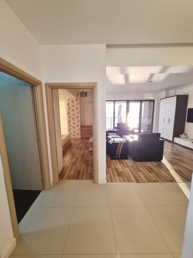 Amazing View Apartment Mamaia Bagian luar foto