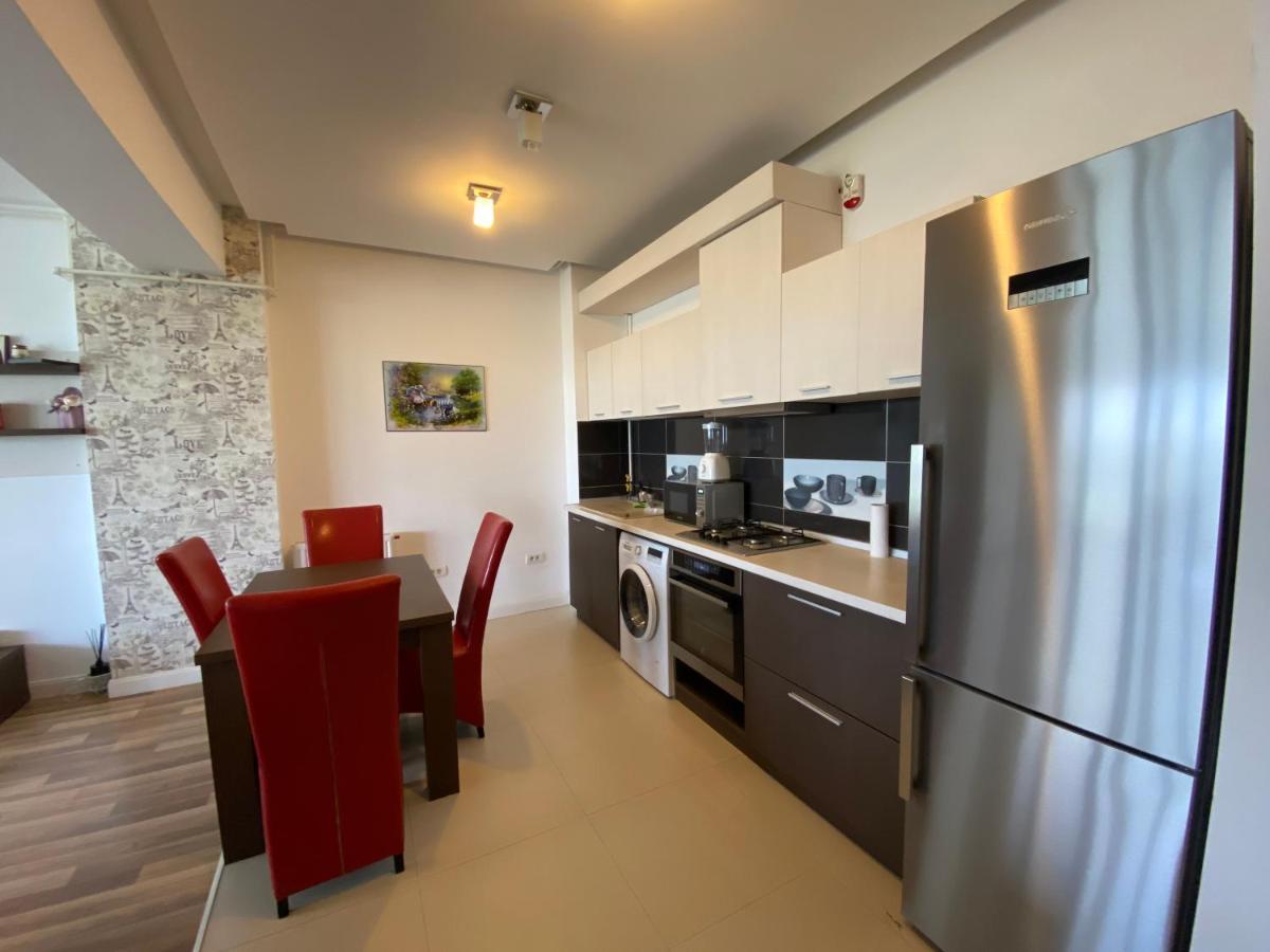 Amazing View Apartment Mamaia Bagian luar foto