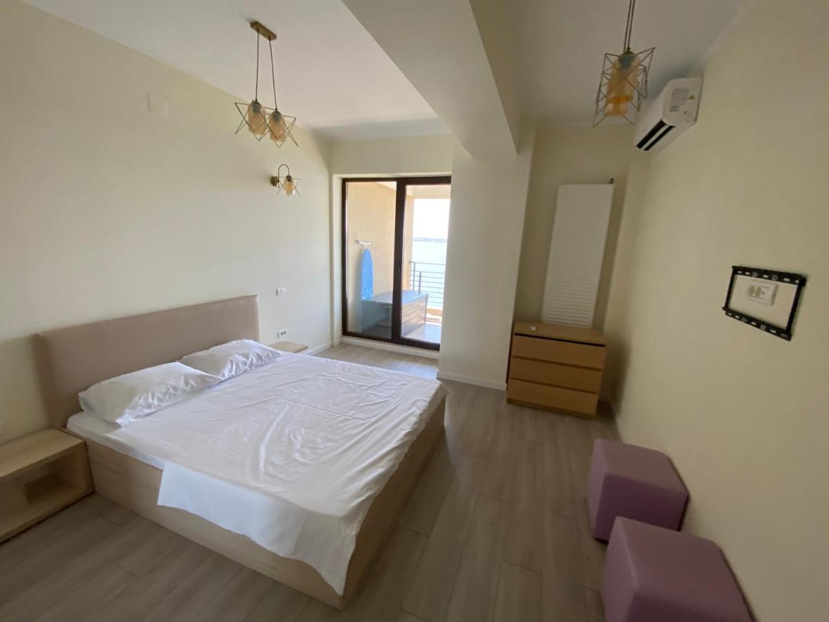 Amazing View Apartment Mamaia Bagian luar foto