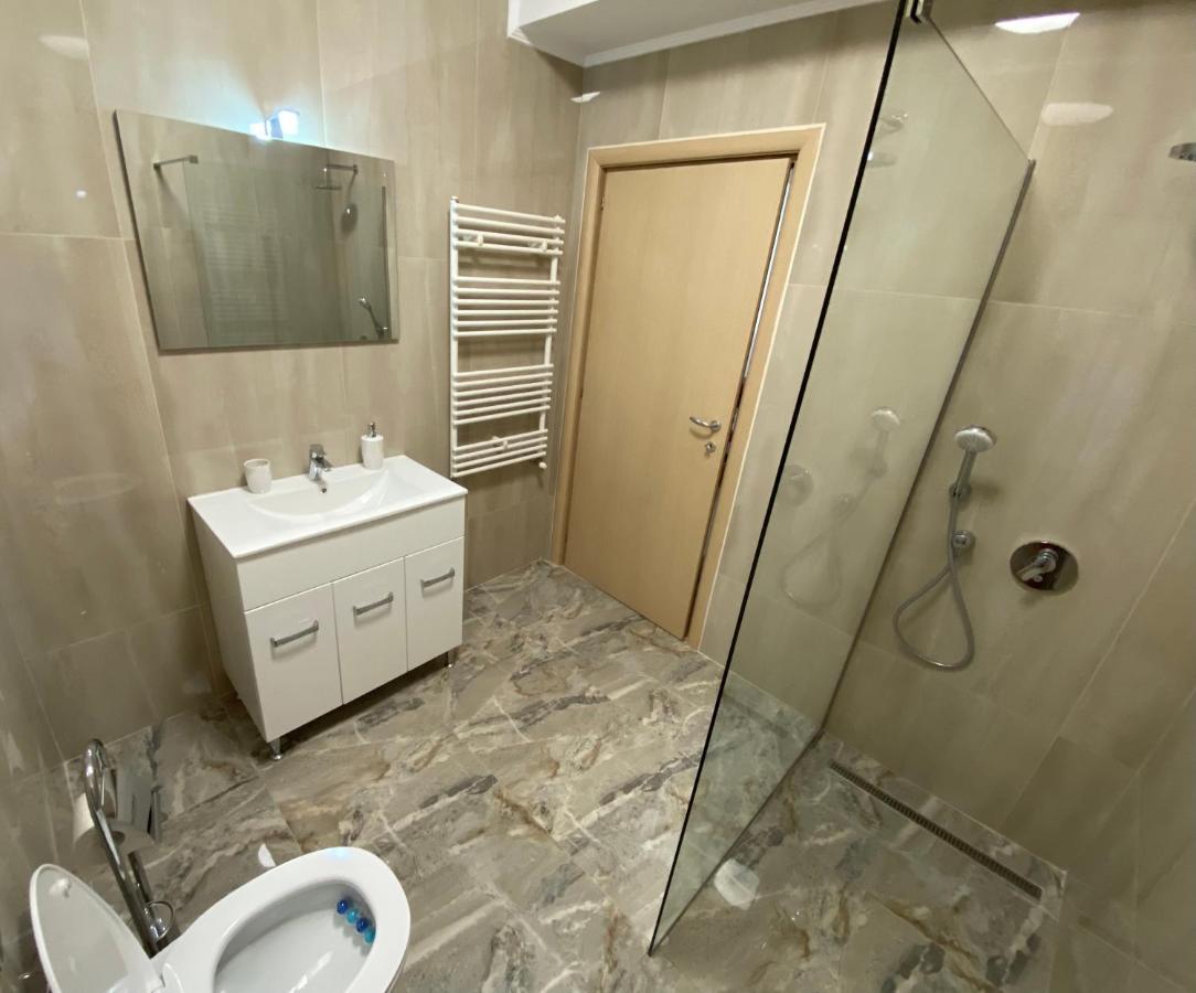 Amazing View Apartment Mamaia Bagian luar foto