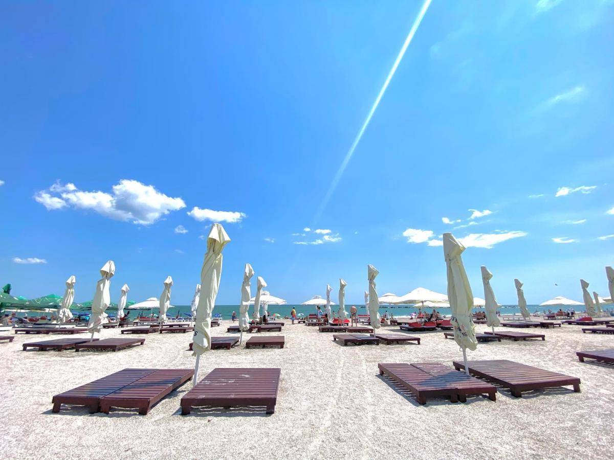 Amazing View Apartment Mamaia Bagian luar foto